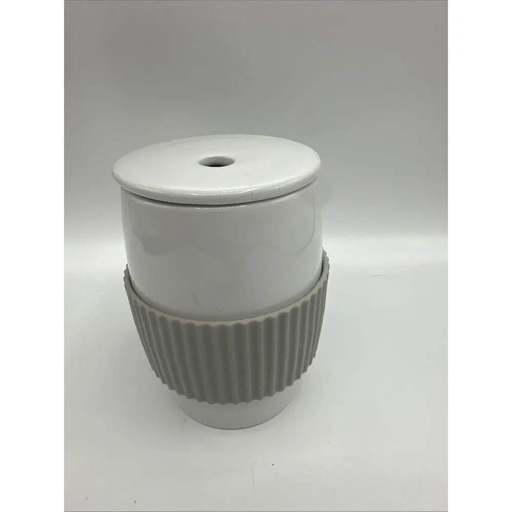 Pampered Chef Microwave Ceramic Egg Oatmeal Cooker Silicone Sleeve 18C
